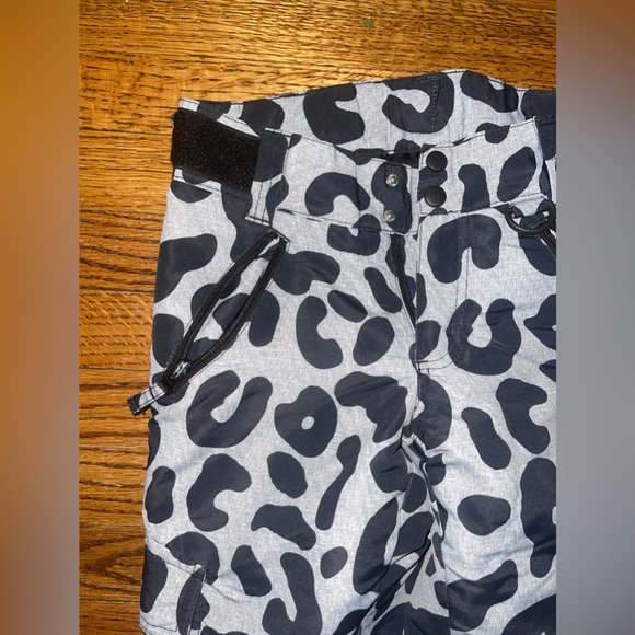 Snow pants - Picture 2 of 6